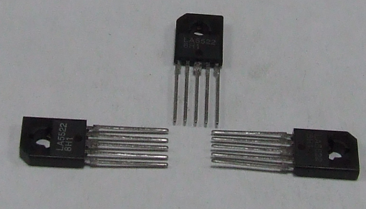 LA 5522 CIRCUITO INTEGRATO ORIGINALE LA5522 LA 5522 CIRCUITO INTEGRATO ORIGINALE LA5522